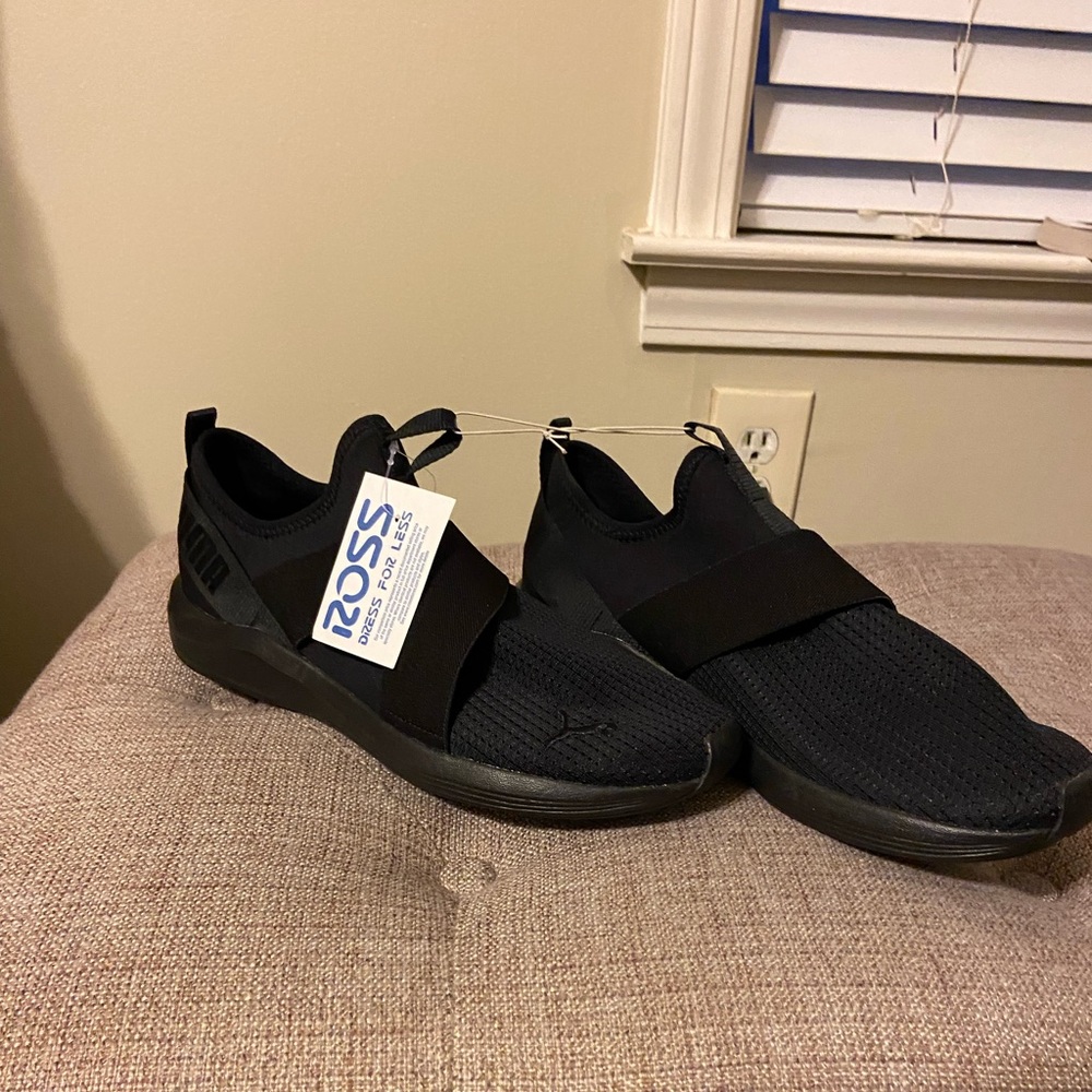 Black Puma shoes